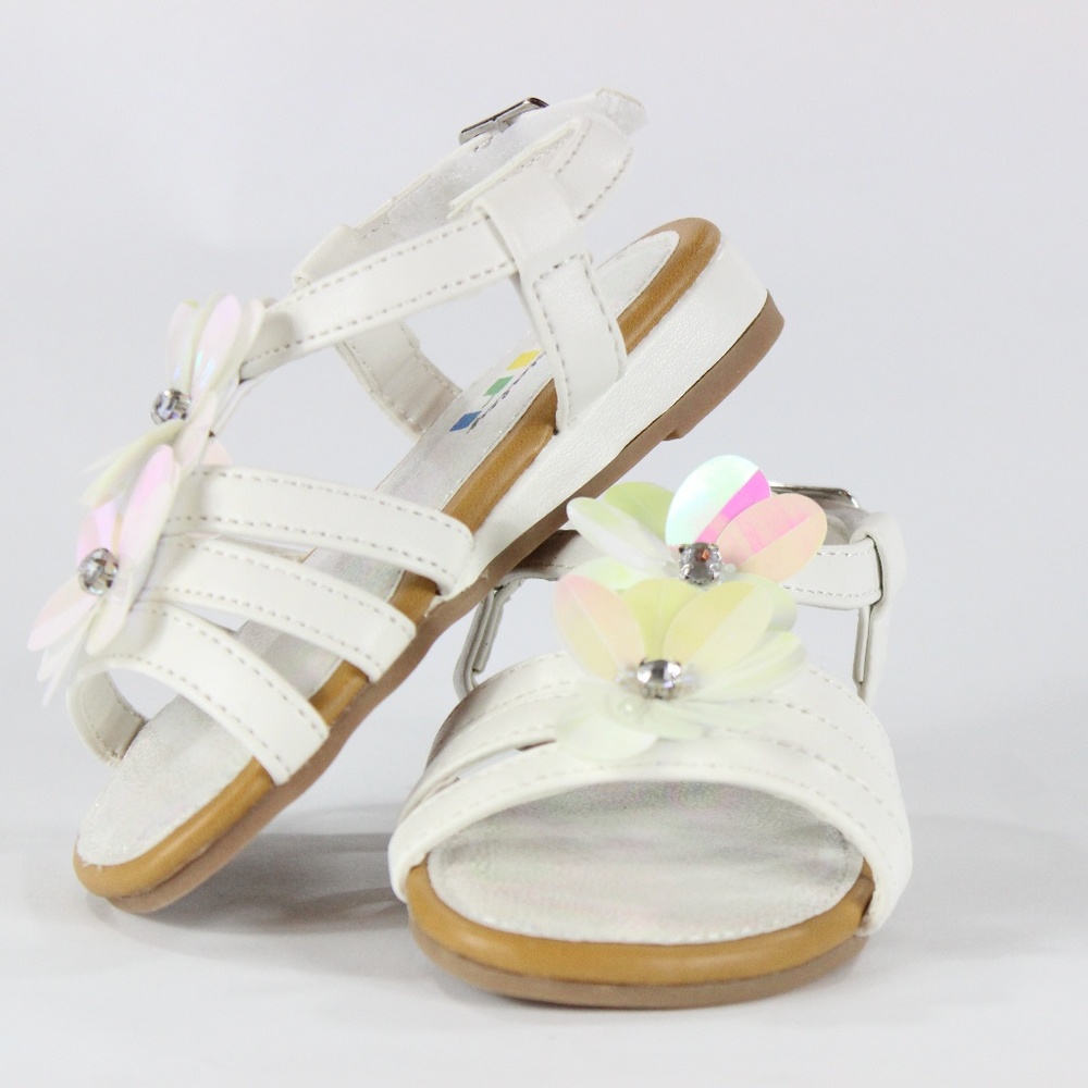 Adorable White Sandals with Flowers